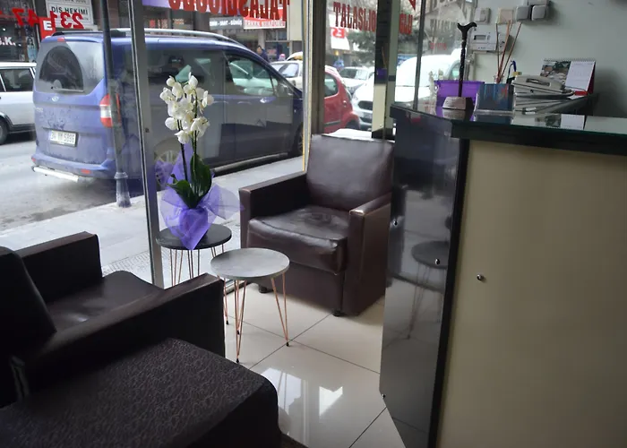 酒店 塔拉斯丽奥古力酒店